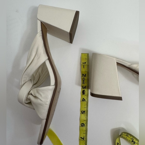 Everlane The Day Twist Heel Slip On Sandal Nappa Leather Cream Size 7.5 - Picture 11 of 11
